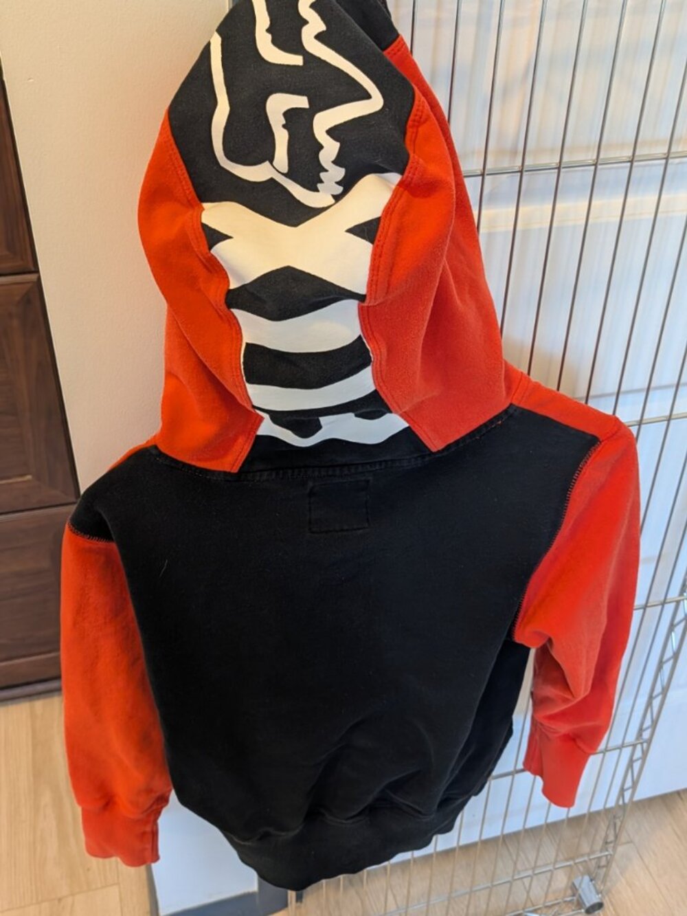 Fox Racing Colorblock Hooded Pullover – Size Small - Picture 2 of 3